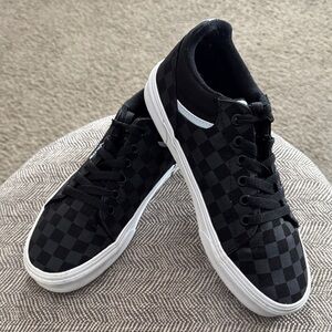 Vans Signature Sneakers
